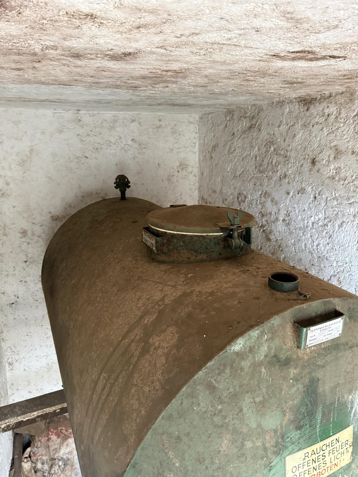 Dieseltank 1.000 l 2