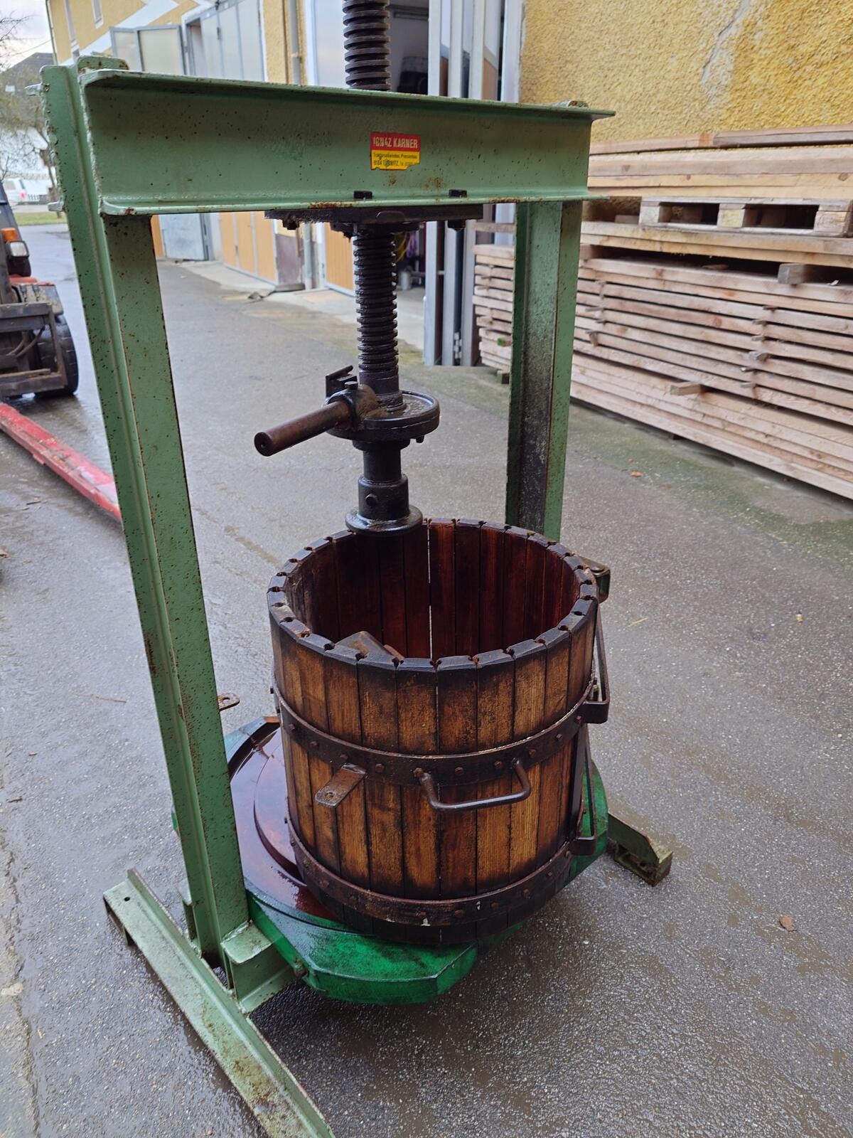 Verkaufe Mostpresse 2