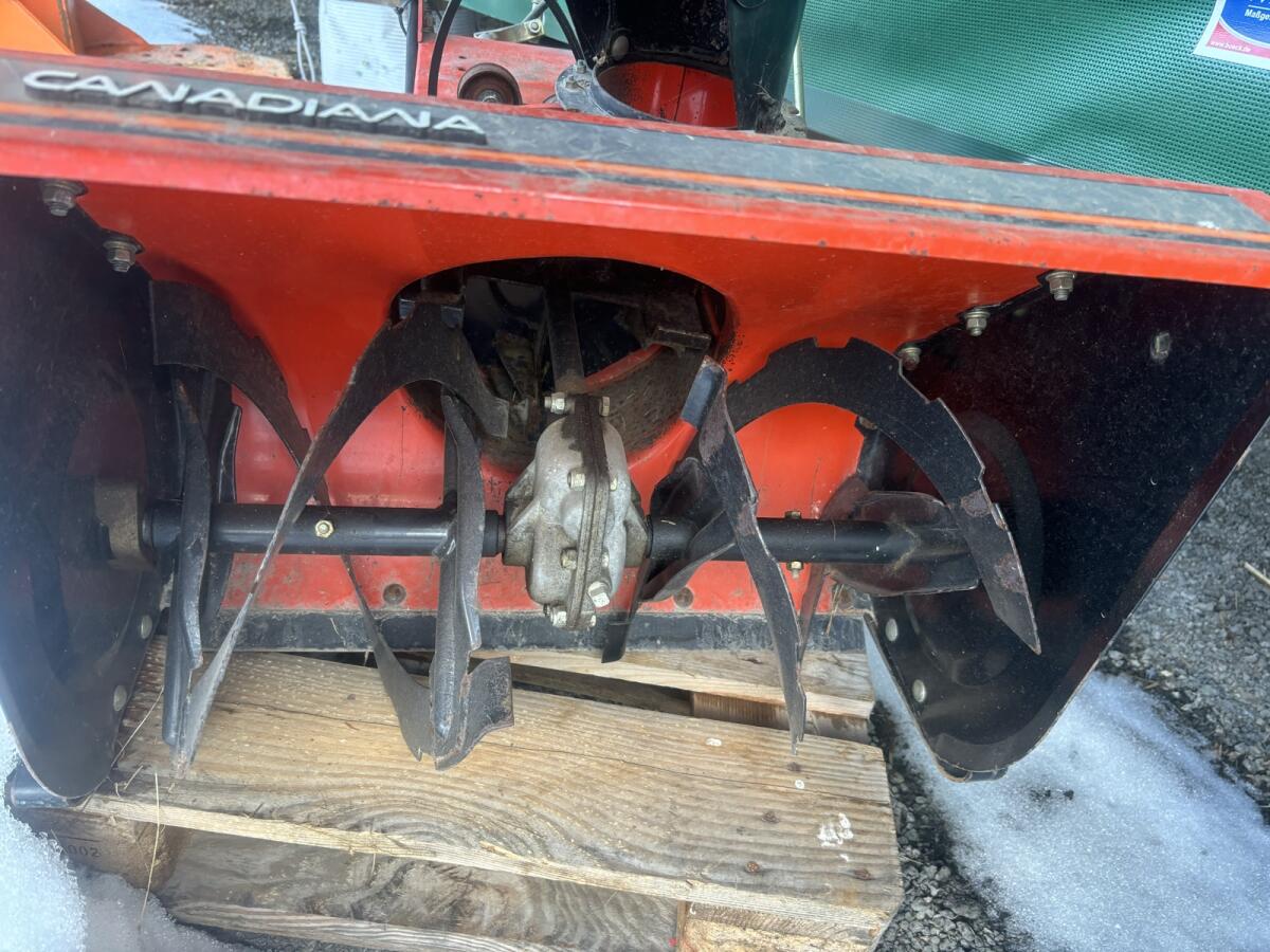Schneefräse Canadiana; Honda Motor 2