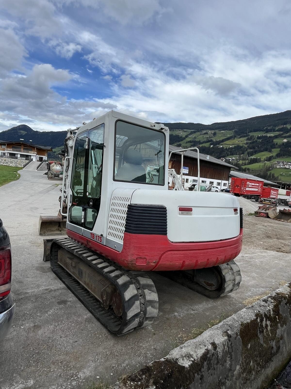Verkaufe Takeuchi TB175 Bagger Powertilt Martin 3