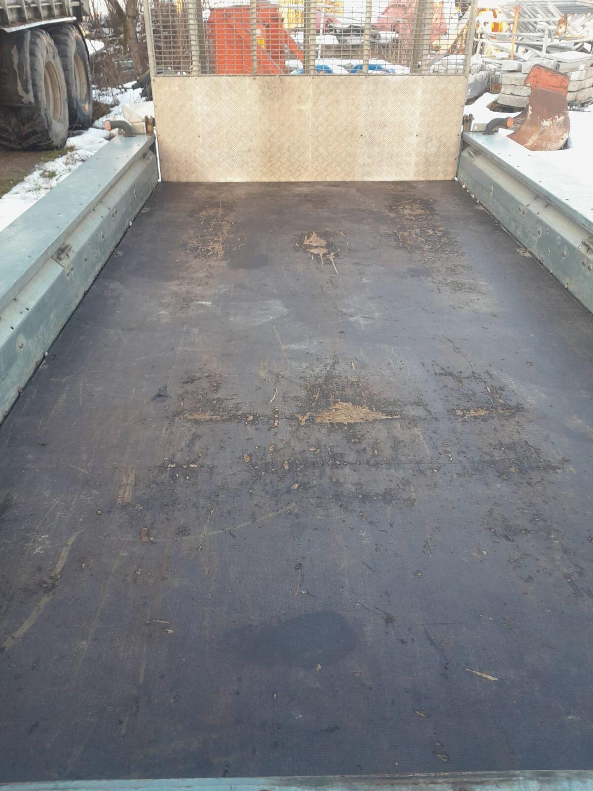 Humer Anhänger zu verkaufen 3