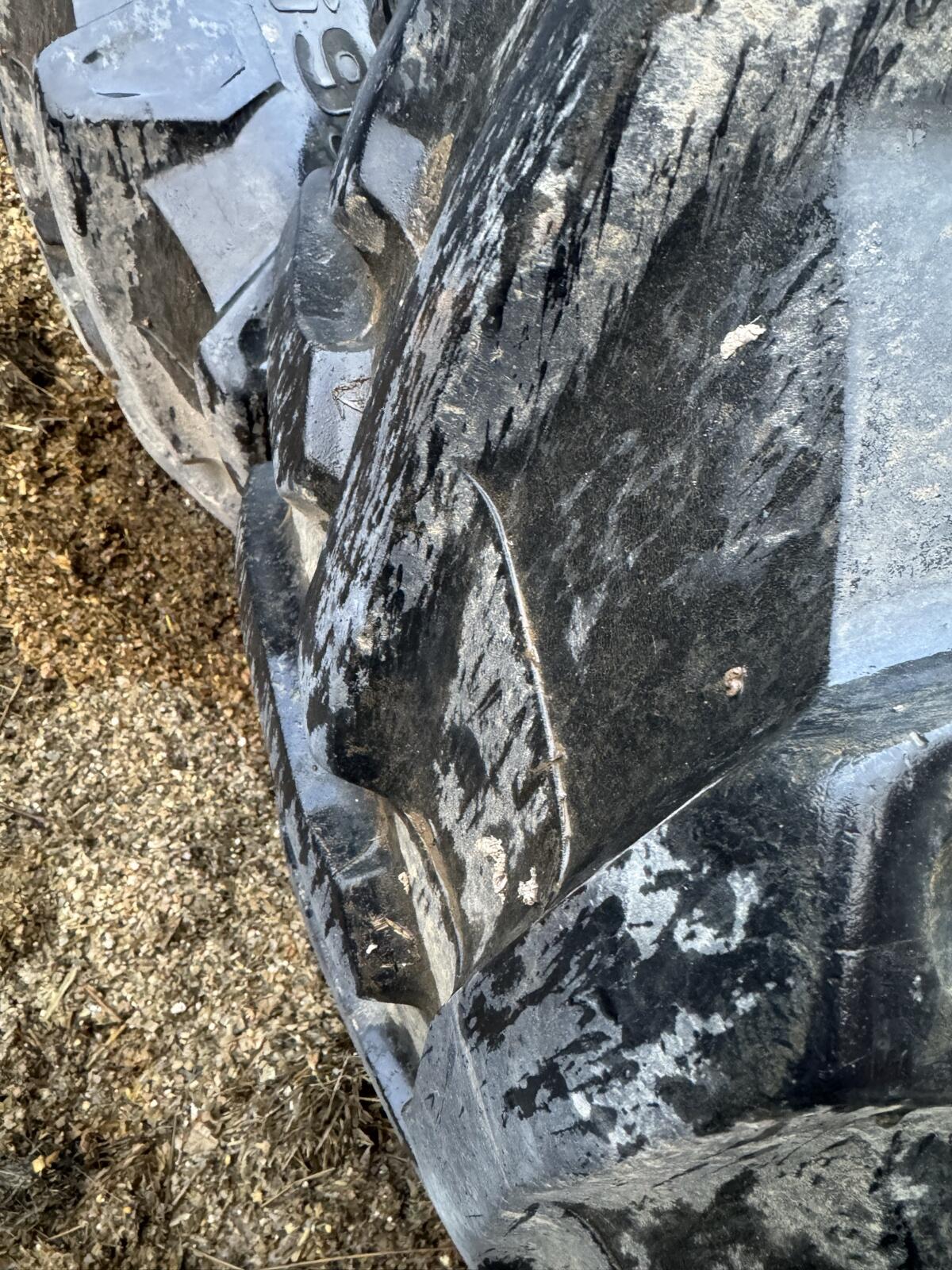 540/65 R28 TM800 Pirelli=Trelleborg 3