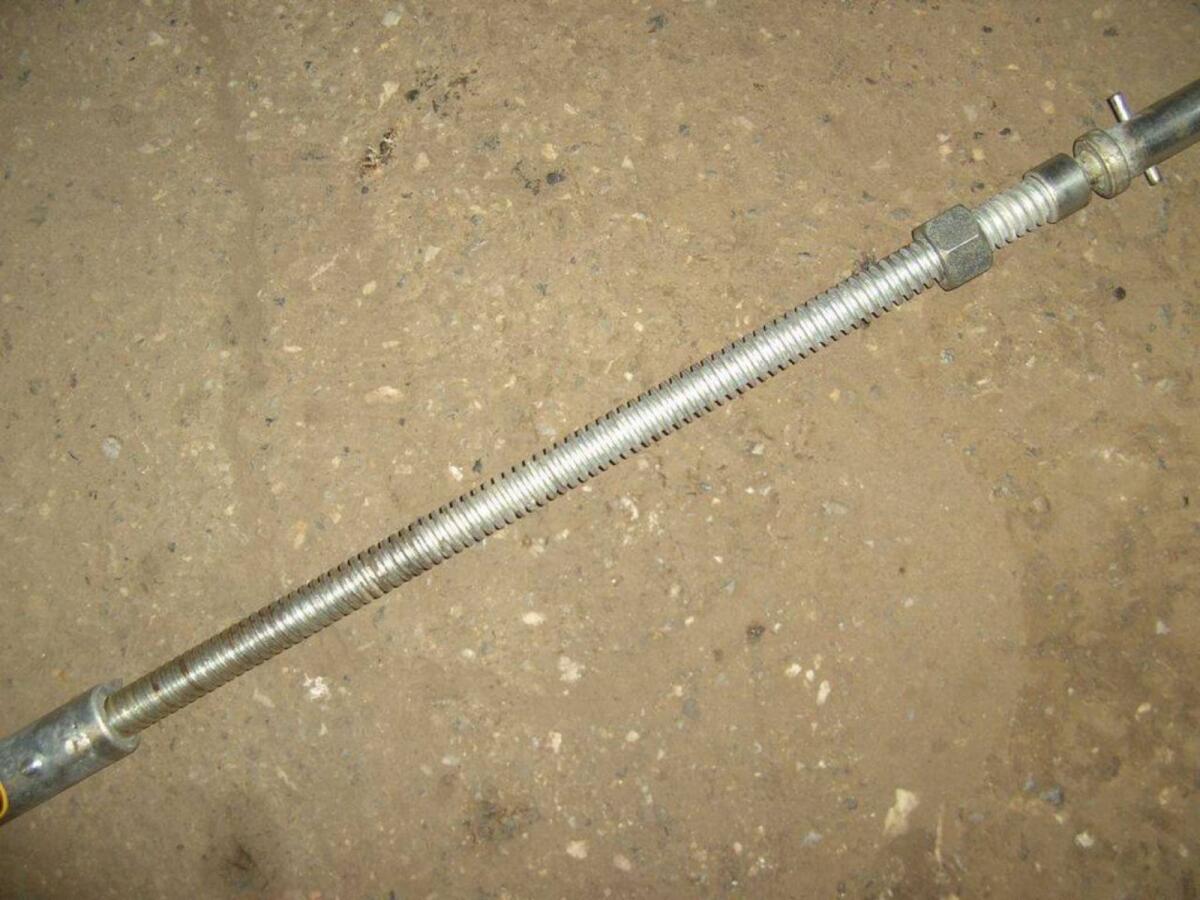 Spindel neu zu Berti Mulcher 2