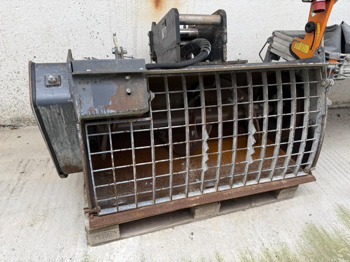 GEEL- Baggerzubehör TB290 3