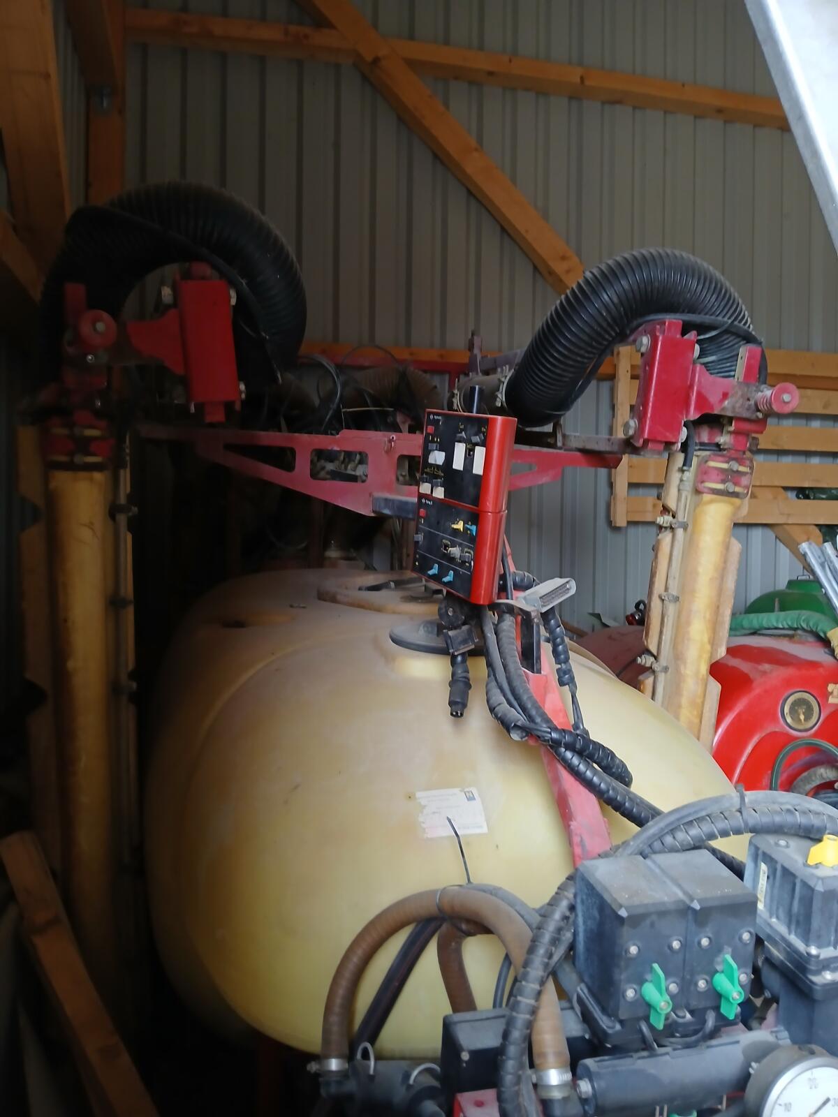 Hadi Spritze 1.500 l 2