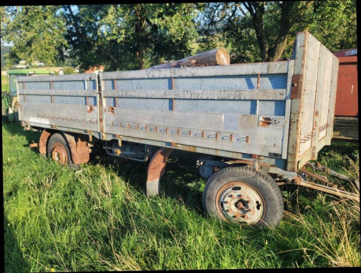 Verkaufe zweiachsigen Schwarzmüller Anhänger 2