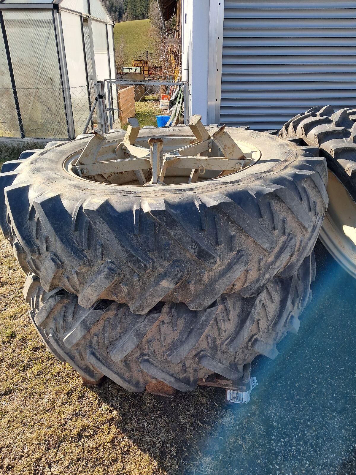 Kompletträder Massey Ferguson 3