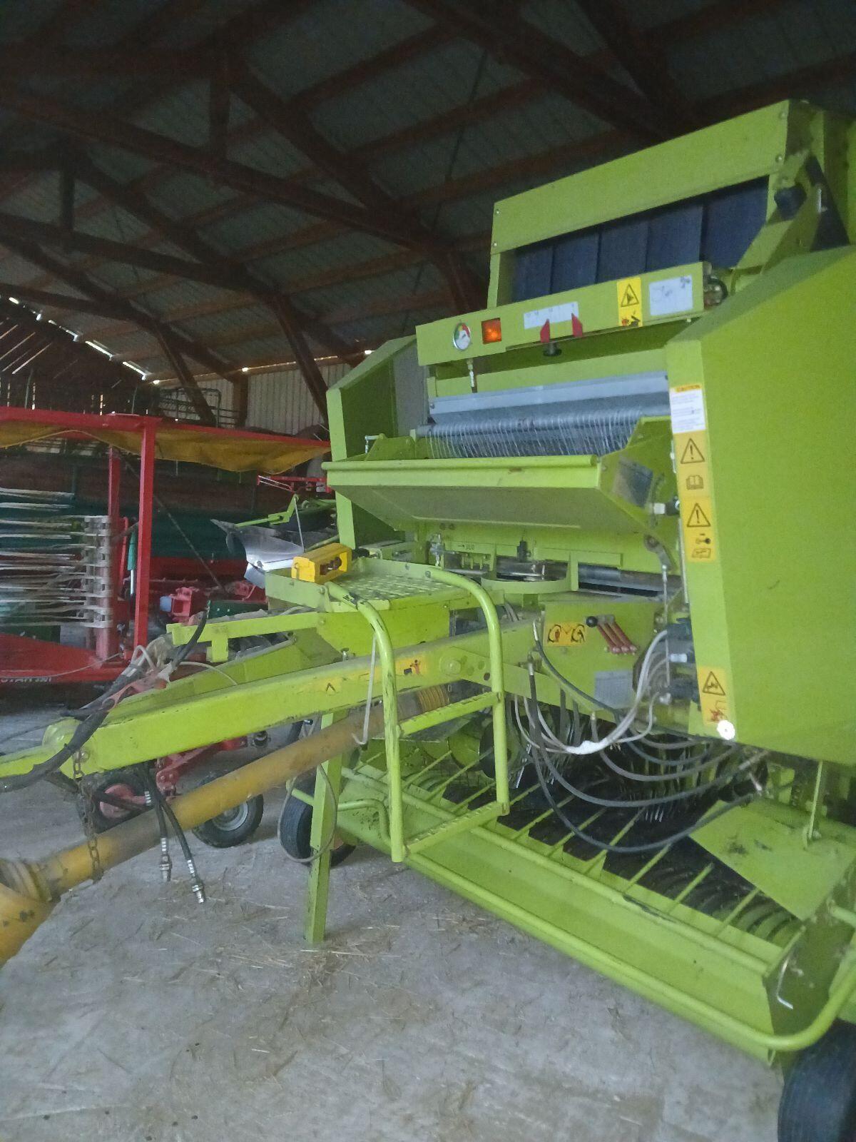 Verkaufe Claas Variant 180 2