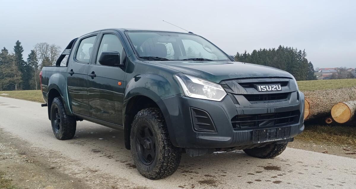 Isuzu Dmax Pickup 3