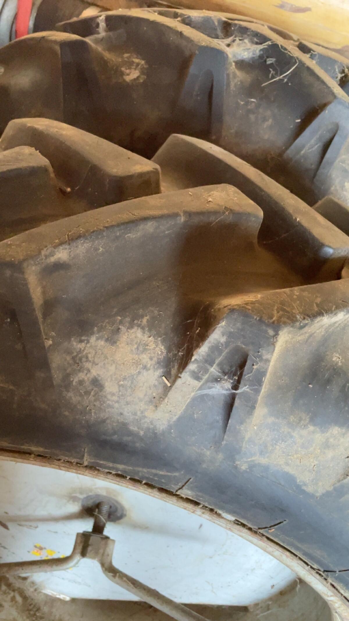 Zwillingsräder 11.2/10 R28 3