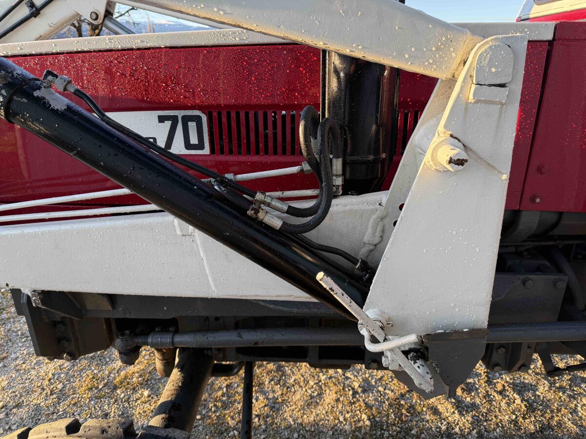 Vollhydraulischer Frontlader für Steyr Plus 3