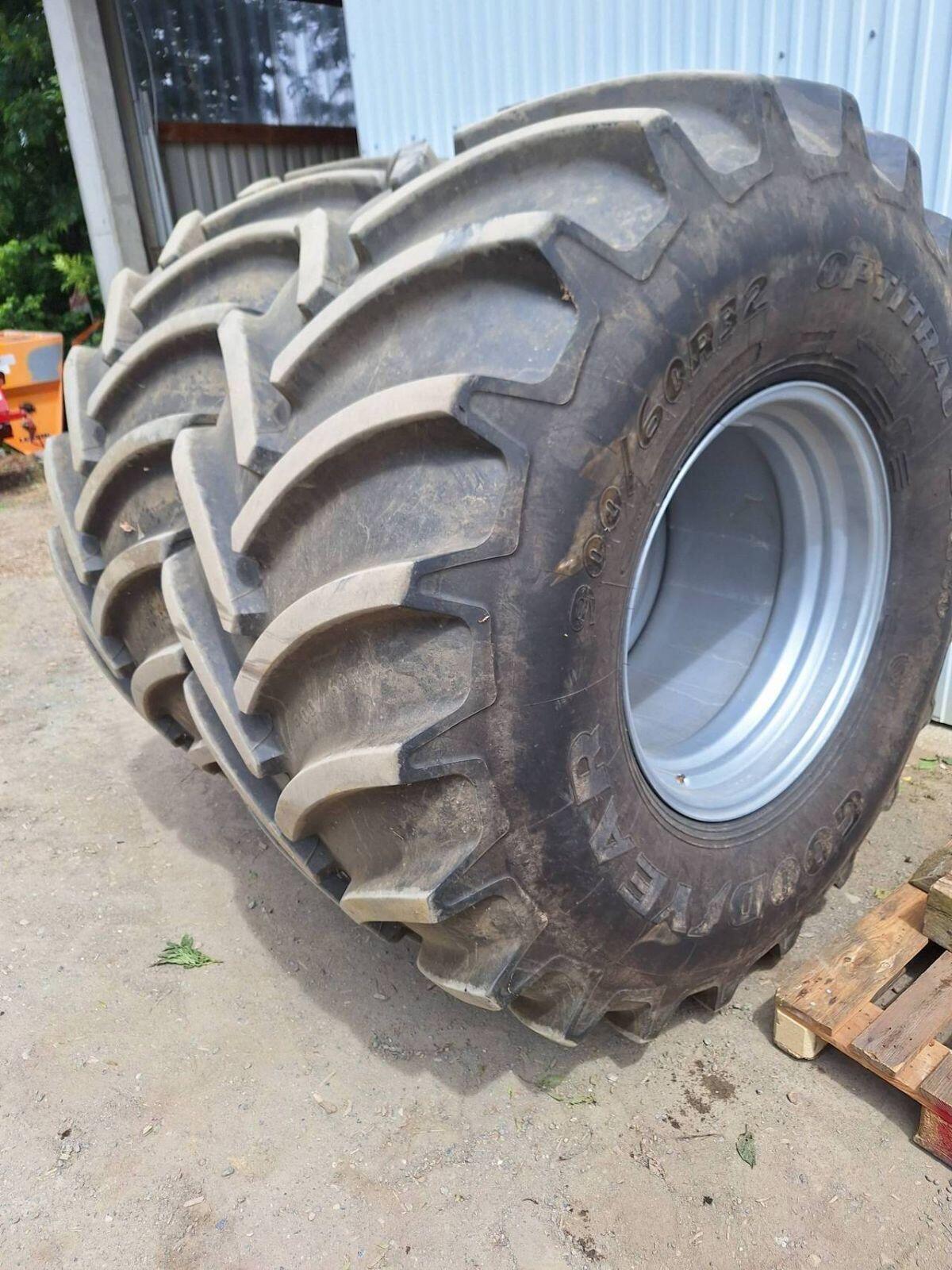 Reifen 900/60R32 Goodyear 3