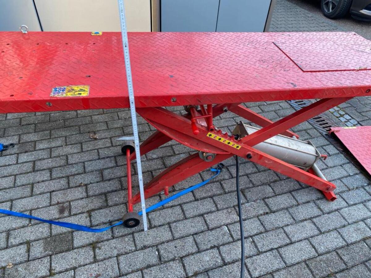 Motorrad Hebebühne Quad ATV verbreiterbar pneumatisch 2