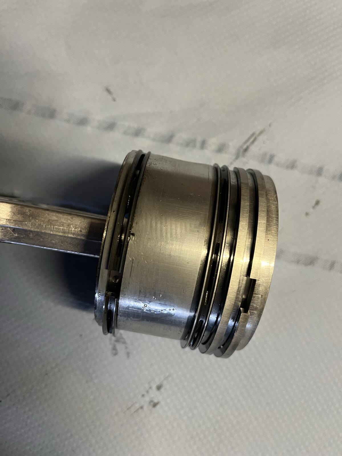 Gebrauchter Kolben für Luftpresser von Deutz 5100 2