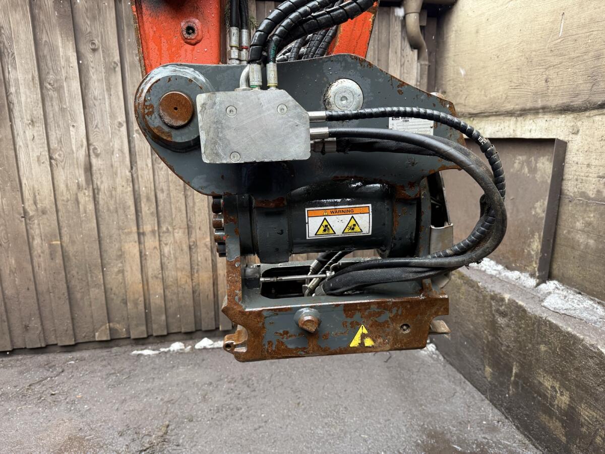 Oilquick OQ45 Powertilt PTA-100 Bj. 2022 2