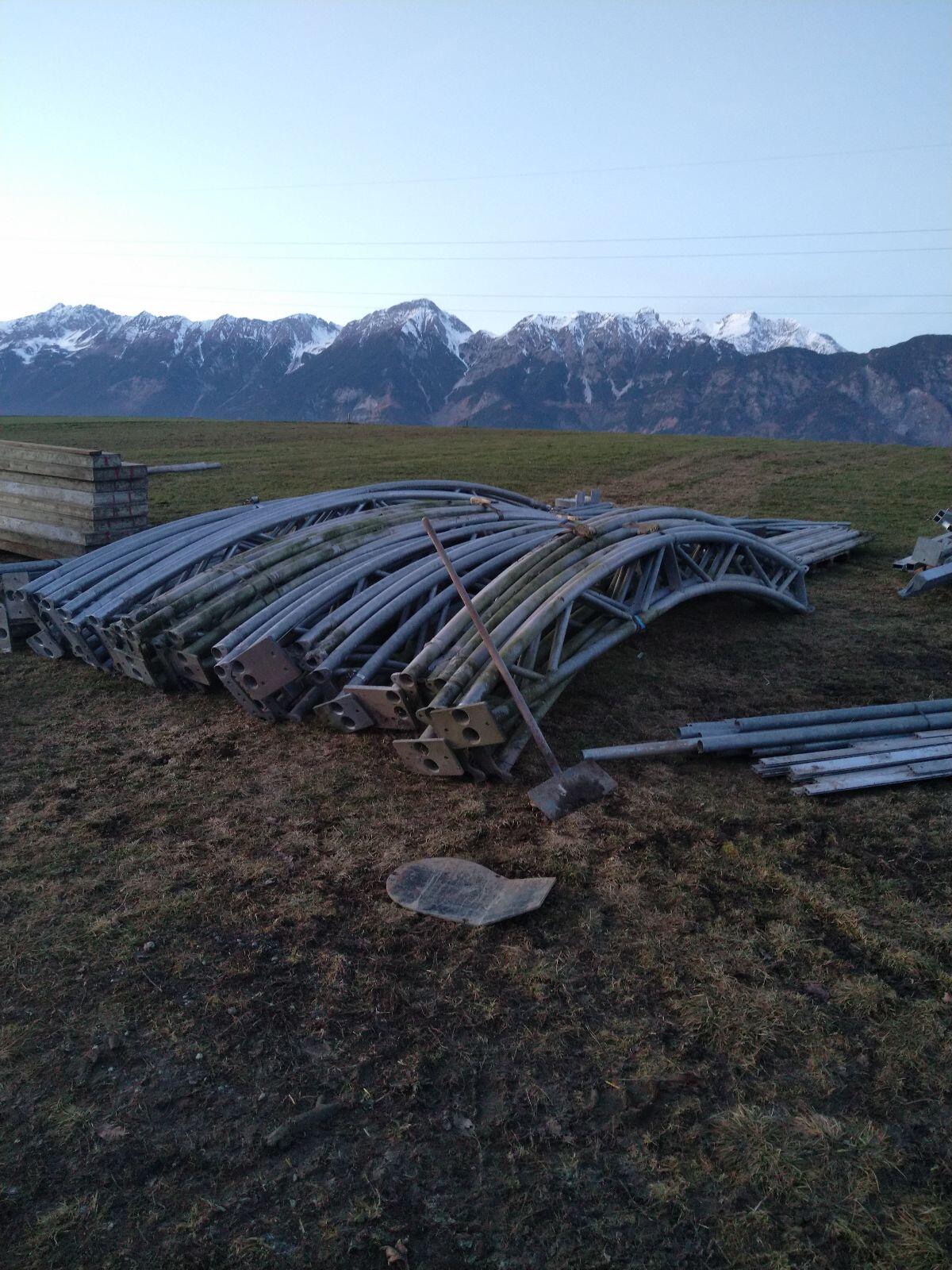 Rundbogenzelt 16x30 m 3