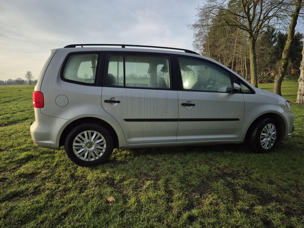 VW Touran 1,6 TDI BMT Zahnriemen WP LM neu 2