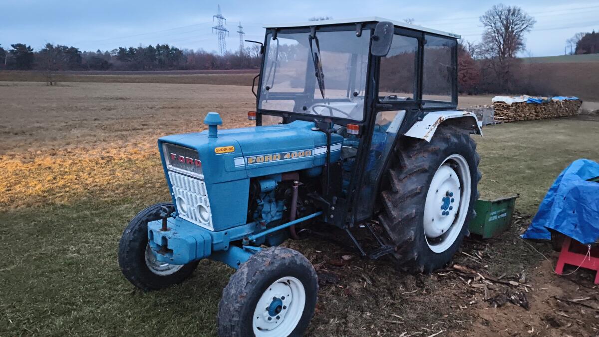 Ford 4000 3