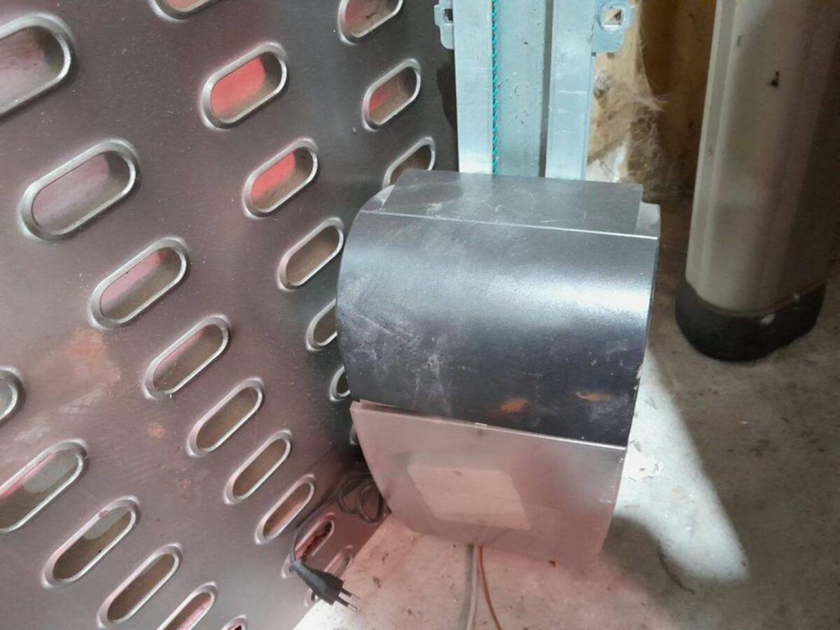 Sektionaltor Wartecker mit Berner Torantrieb 3