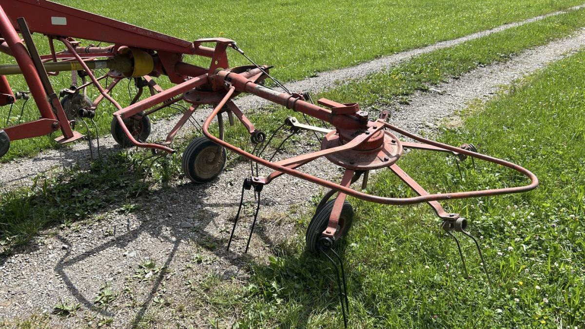 Pöttinger 446 Kreisler Kreiselheuer Wender 2