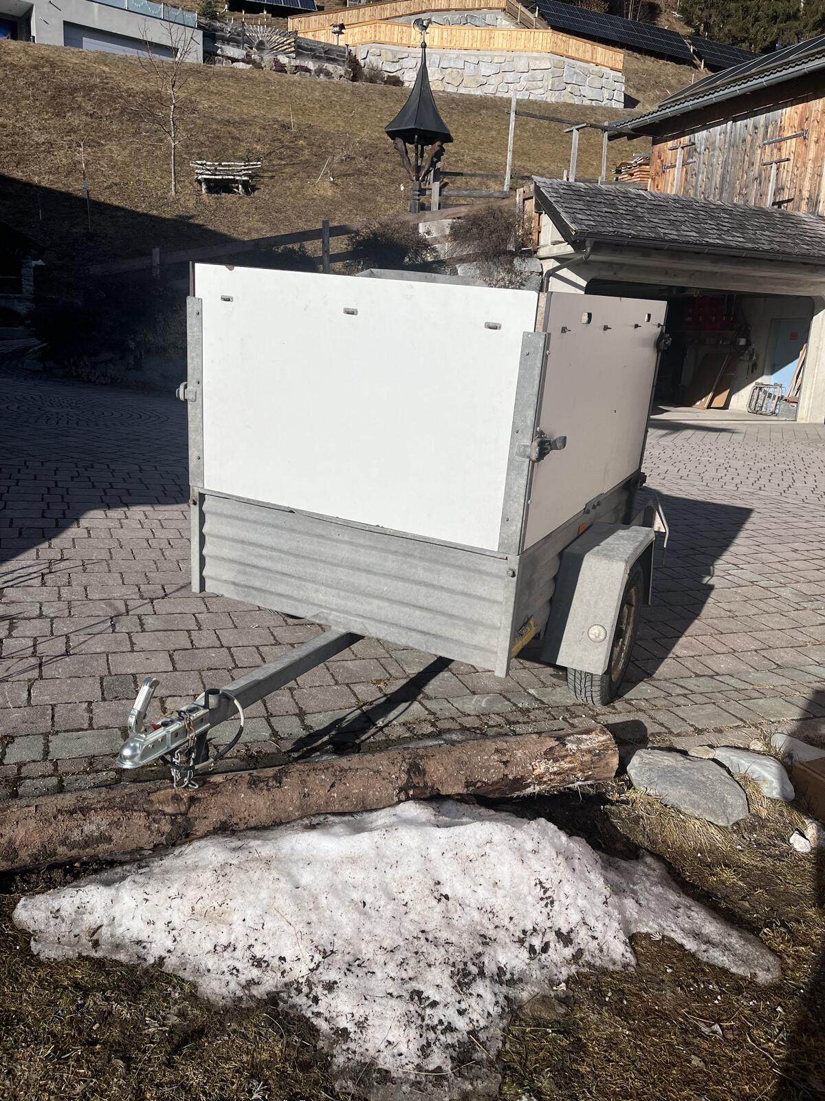 Einachsenanhänger Ablinger 3