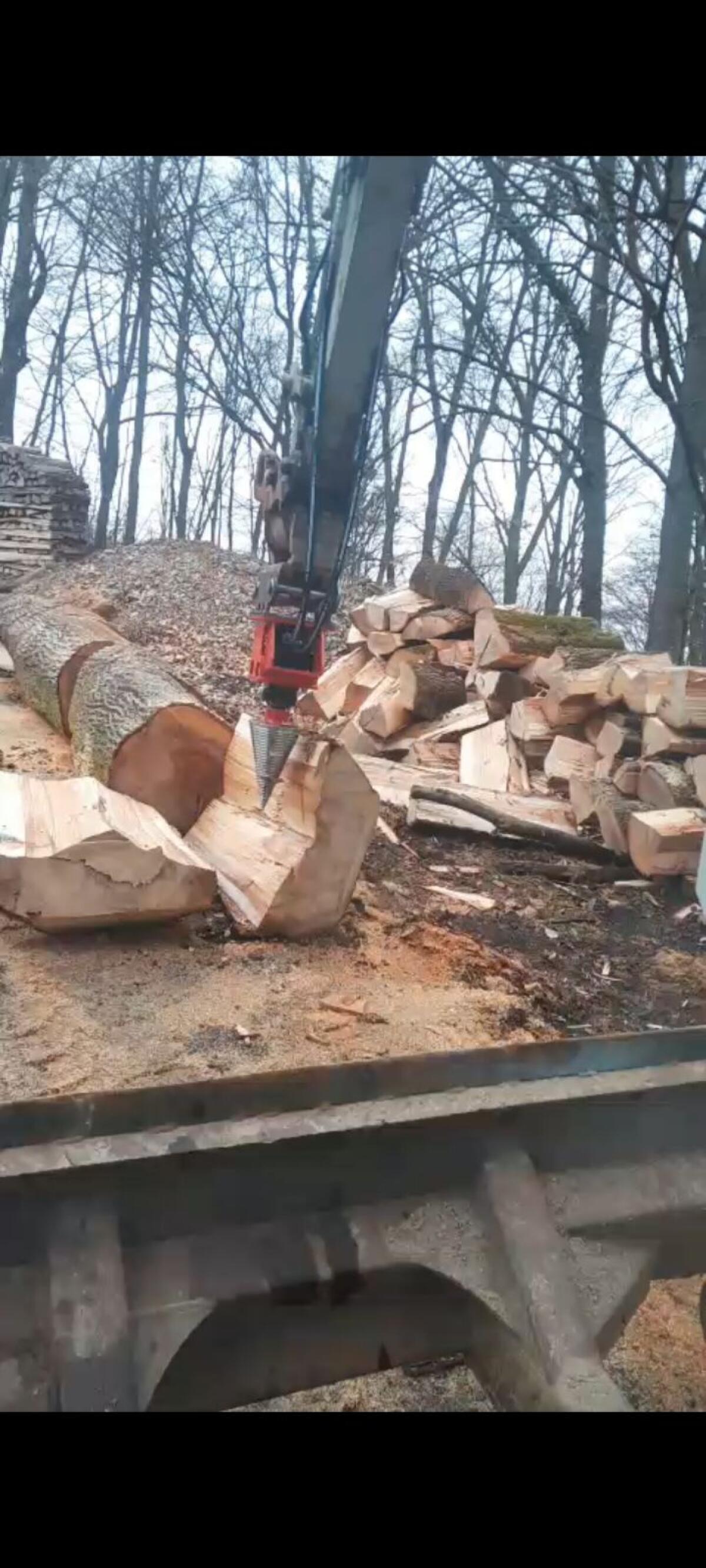 B-Tec Kegelspalter für Minibagger, Rückewagen 3