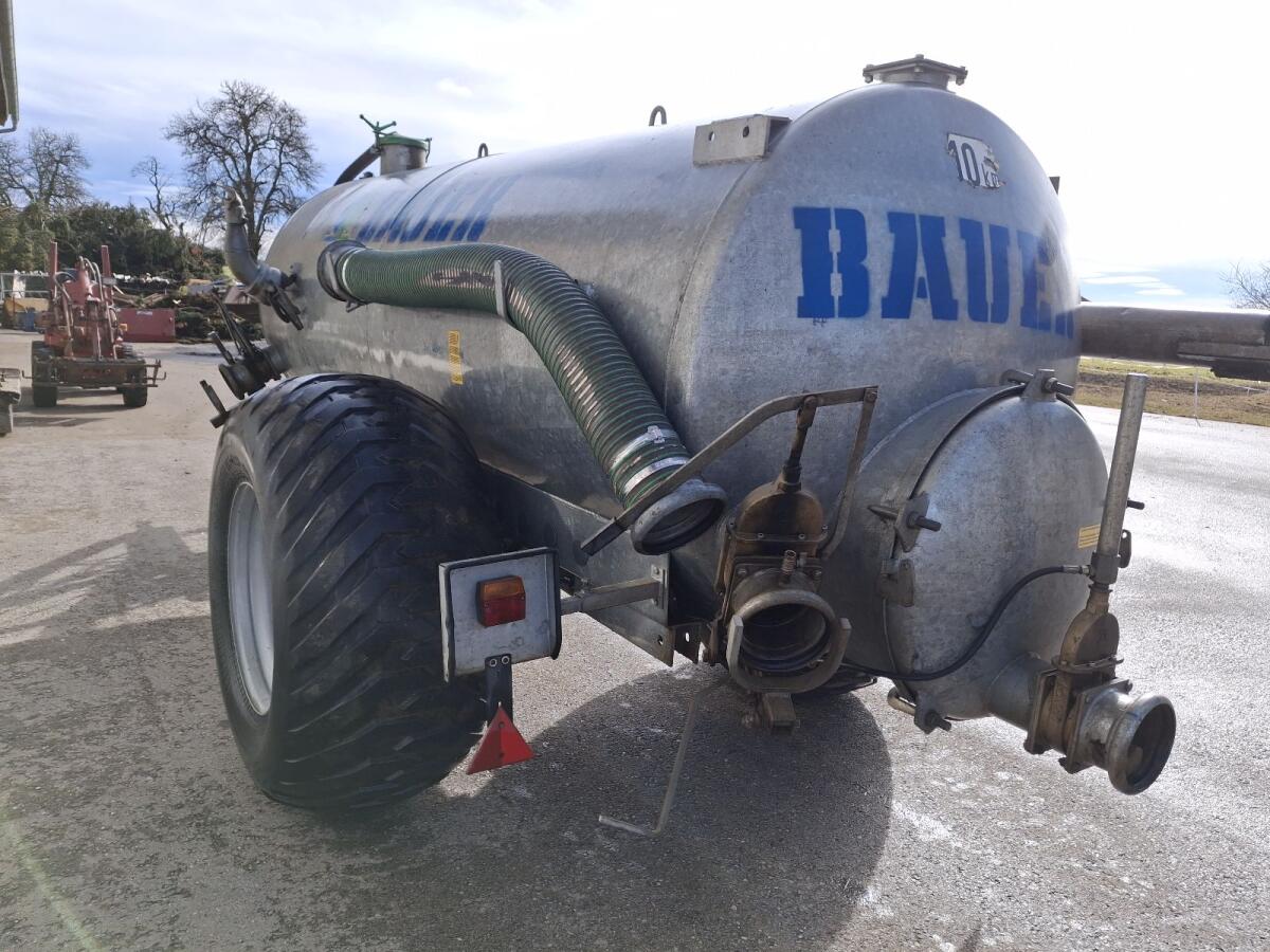 Bauer Güllefaß V60 2