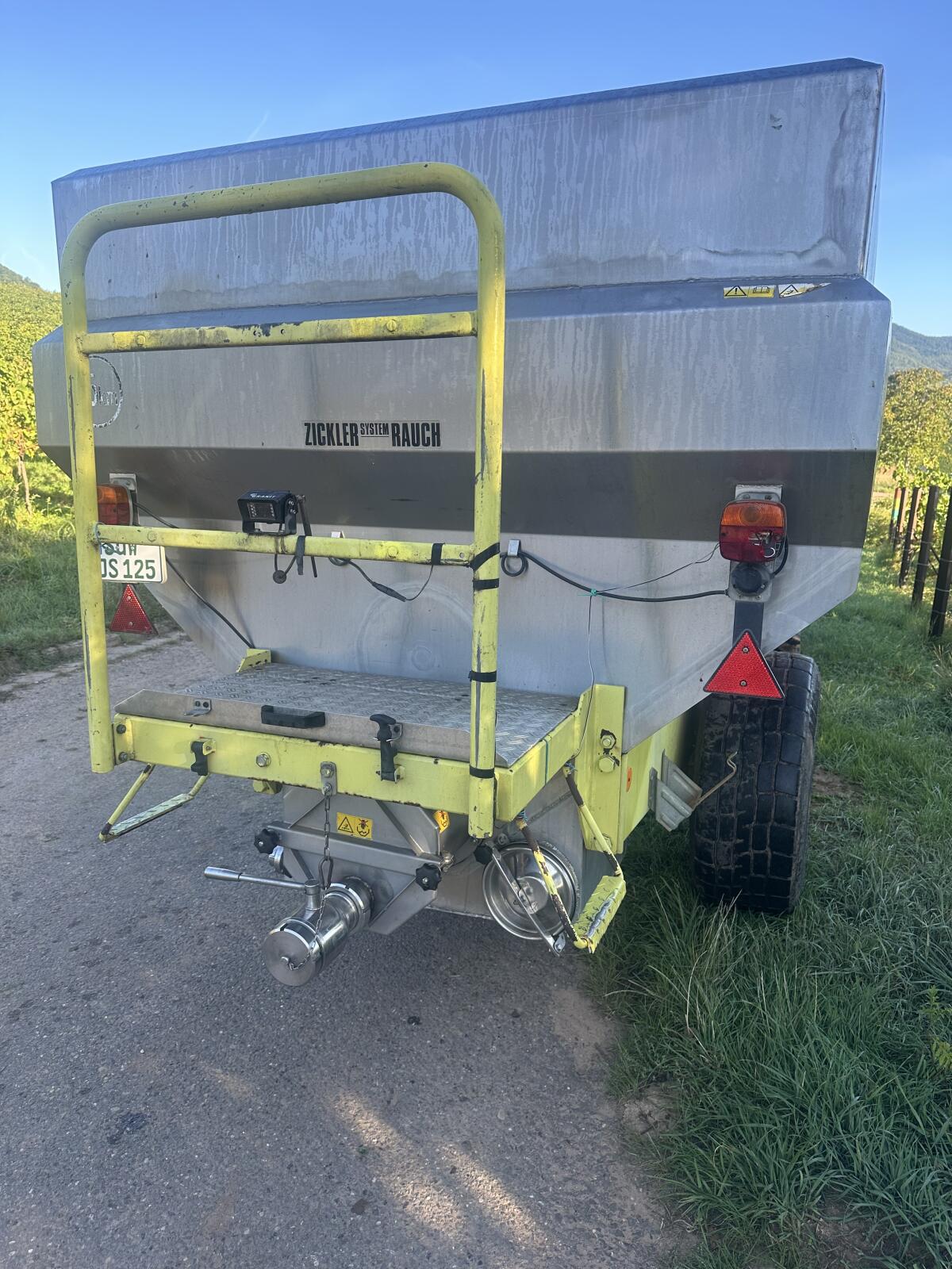 Zickler Rauch Traubenwagen Maischewagen 8.000l 3