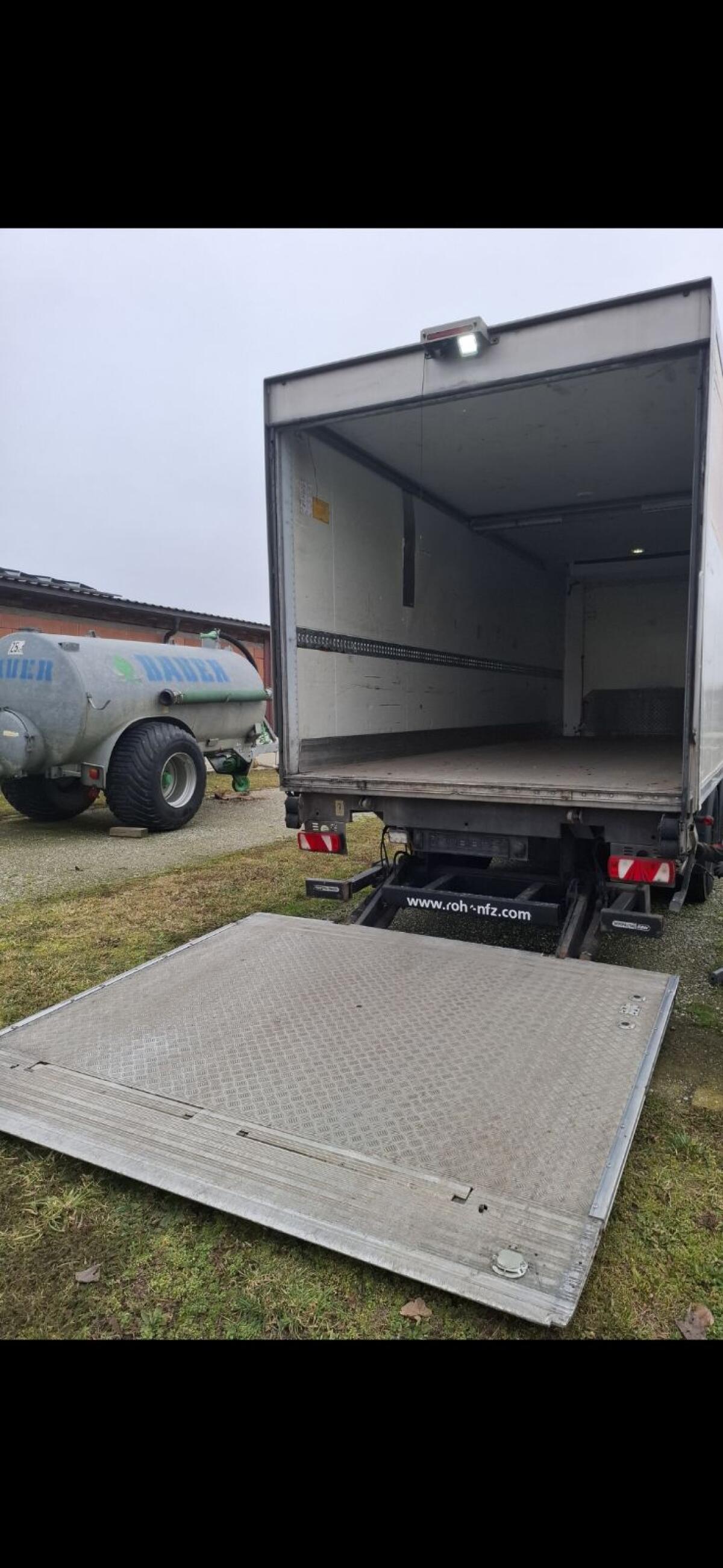 MBB Palfinger Ladebordwand 3