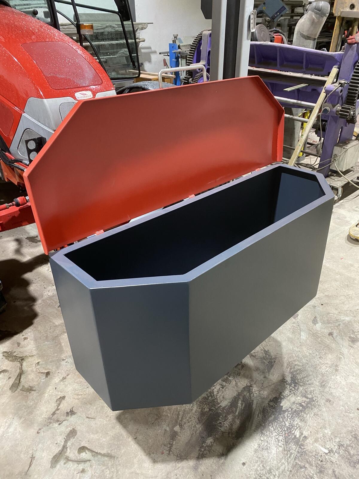 Frontkiste Forstkiste 2