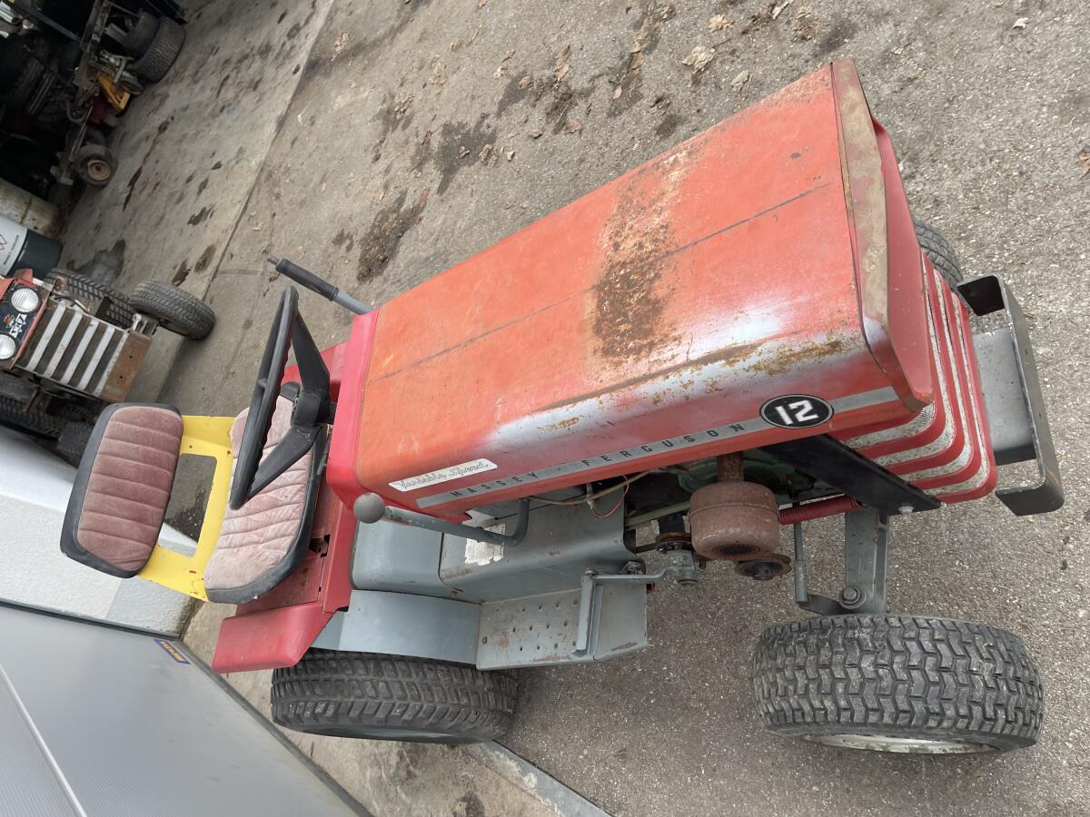 Massey Ferguson 12 3