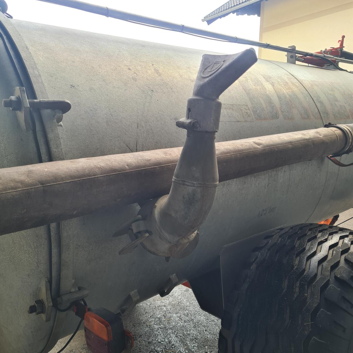 Bauer Güllefass 4000 3