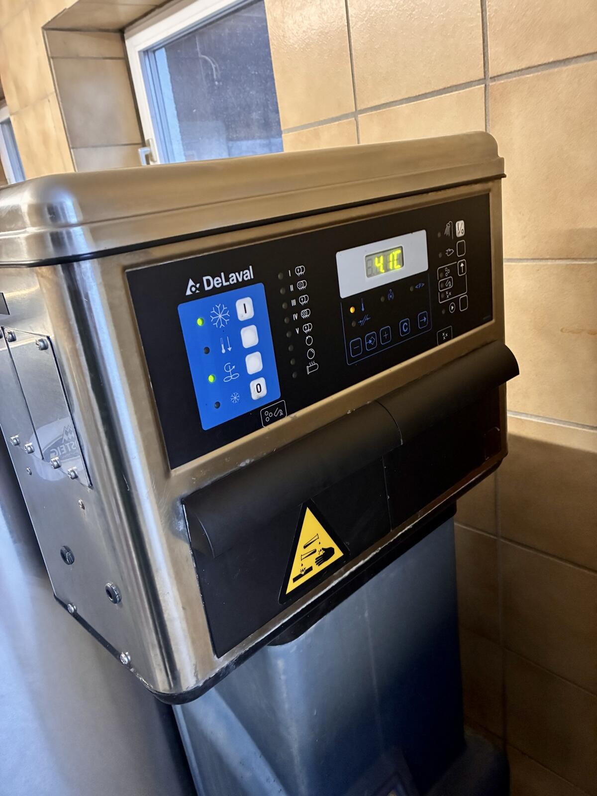 Milchkühtank Milchtank Milchwanne 2