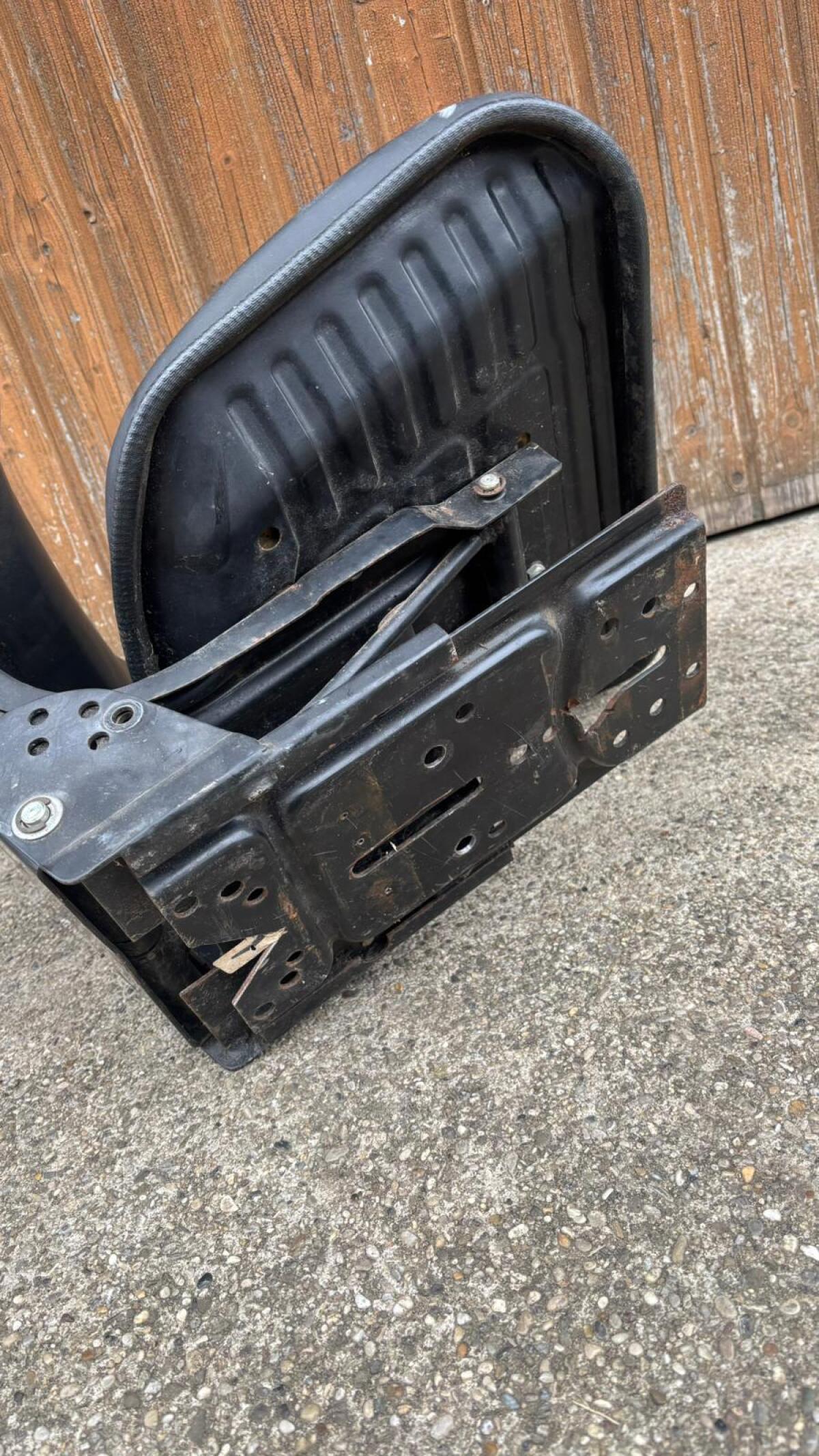 Traktorsitz, Staplersitz 2