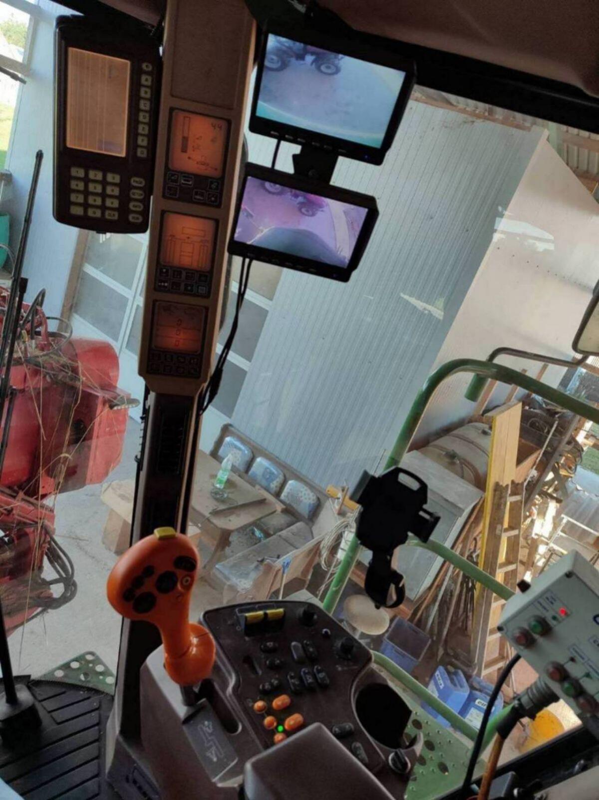 John Deere Mähdrescher 9780 CTS Hillmaster 2