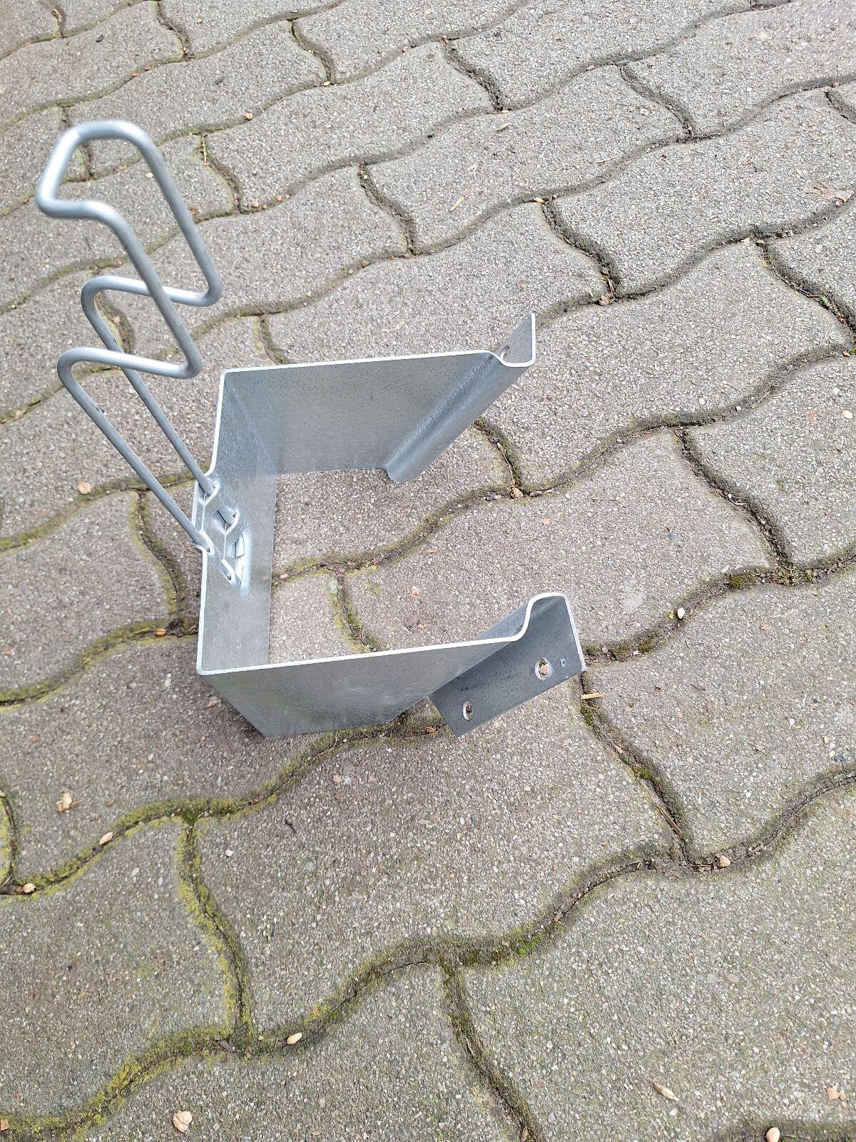 Keilhalterung für Anhänger 2