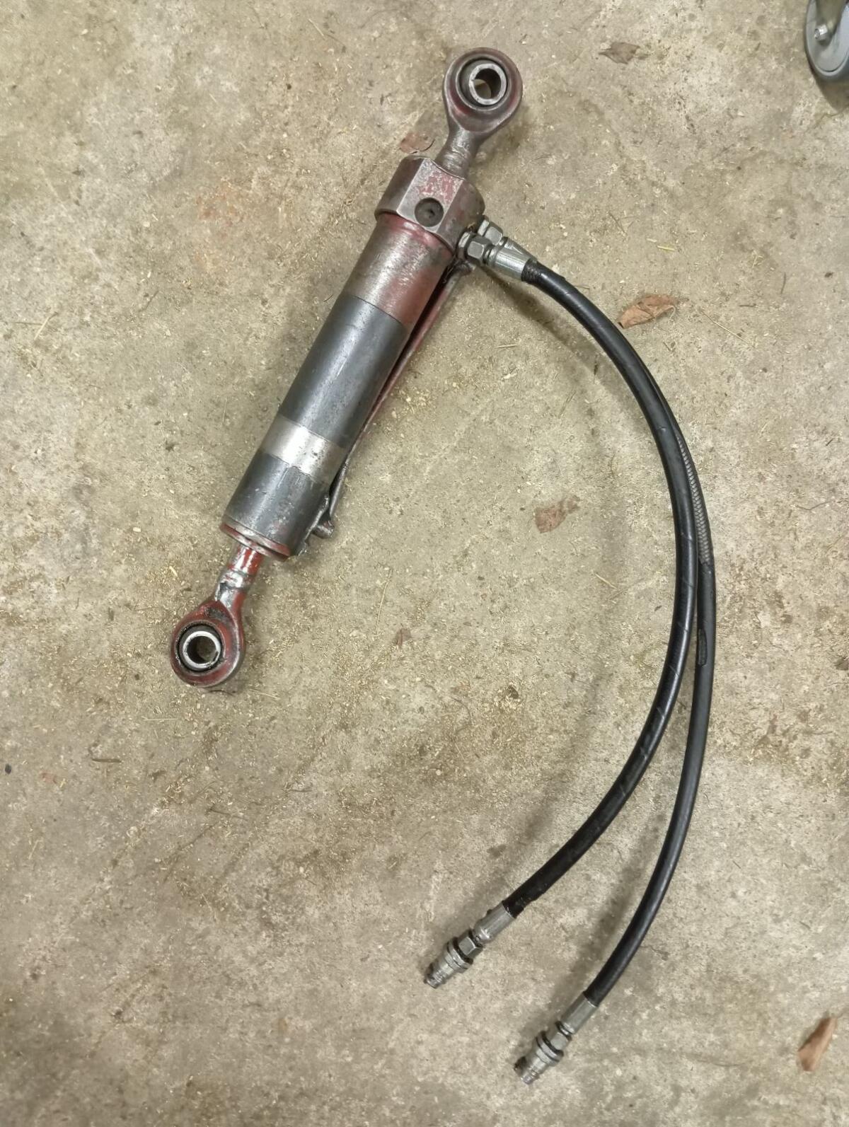 Hydraulischer Oberlenker 2