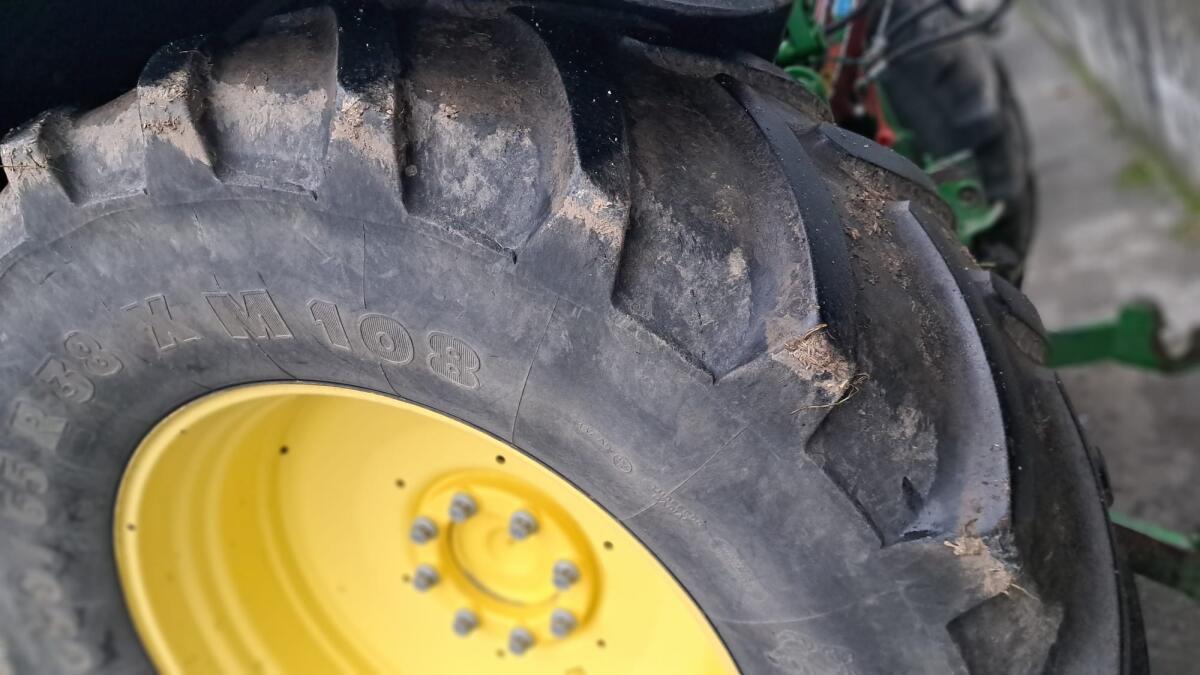 650/65R38 540/65R28 Michelin XM108 3