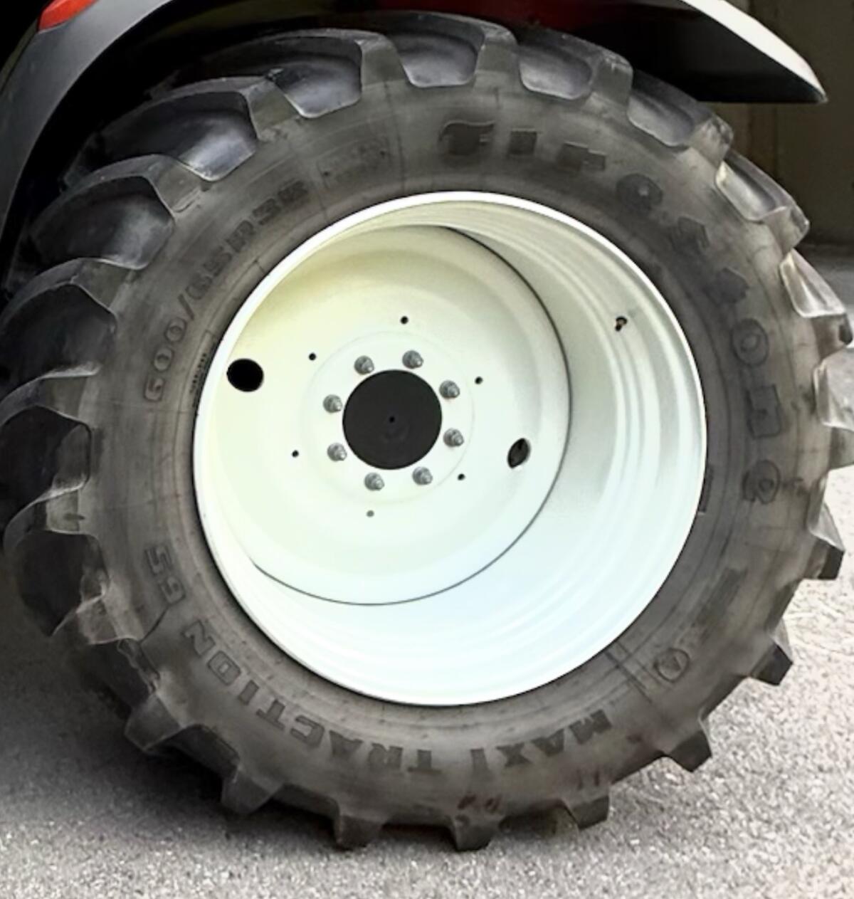 Firestone 600/65/38 480/65/28 Kompletsatz Steyr Profi 2