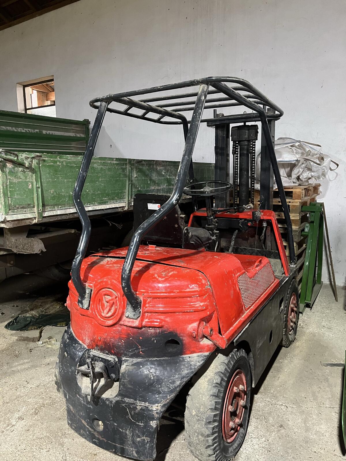 Linde Dieselstapler 3