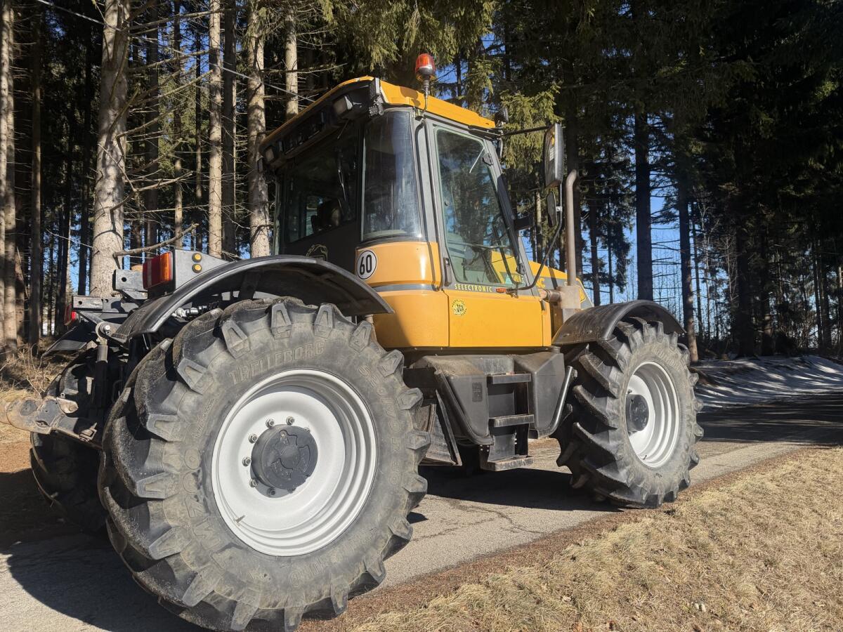 JCB Fastrac 135-65 3