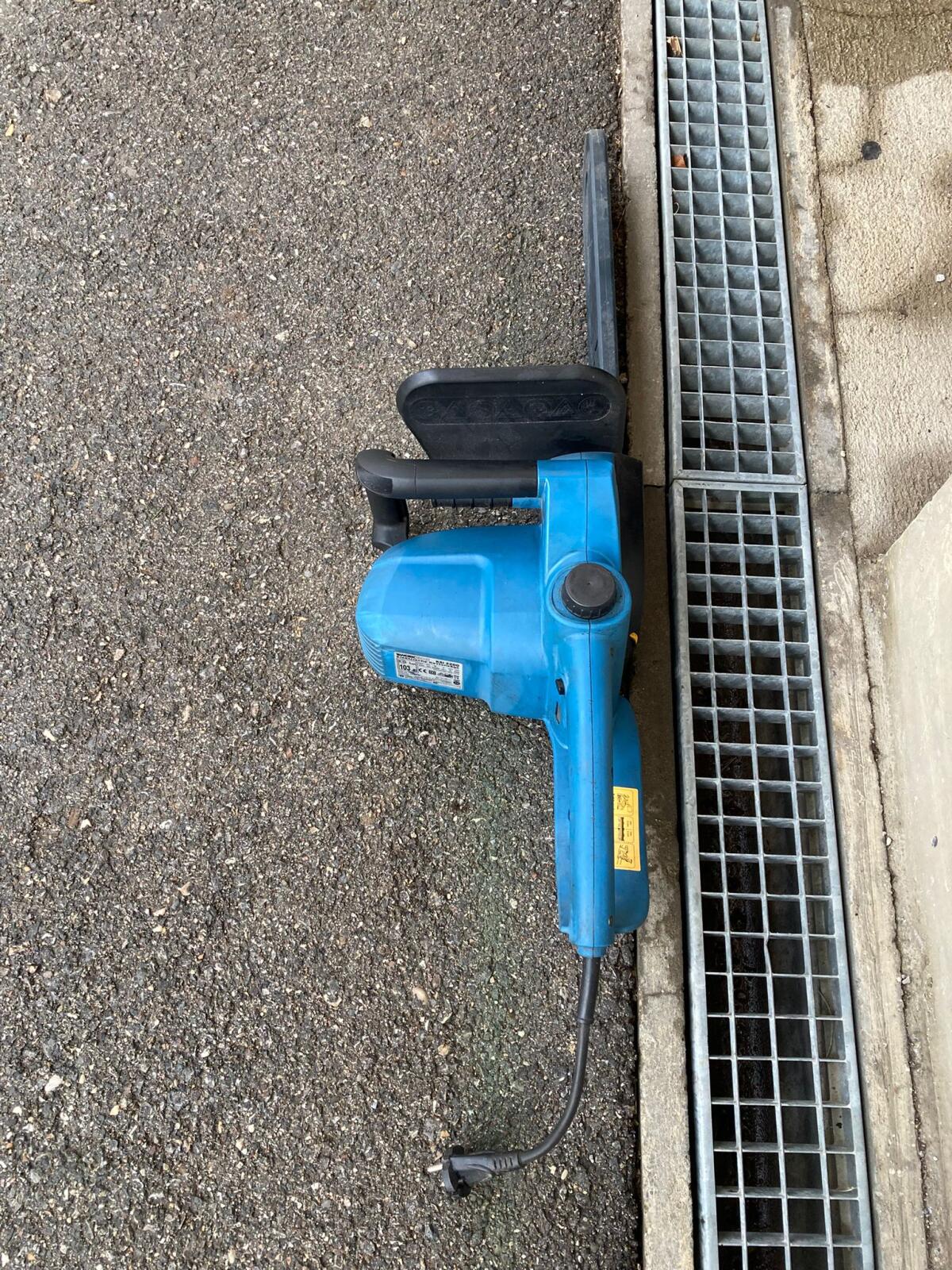 Workzone Elektro-Kettensäge KSI 2200 3