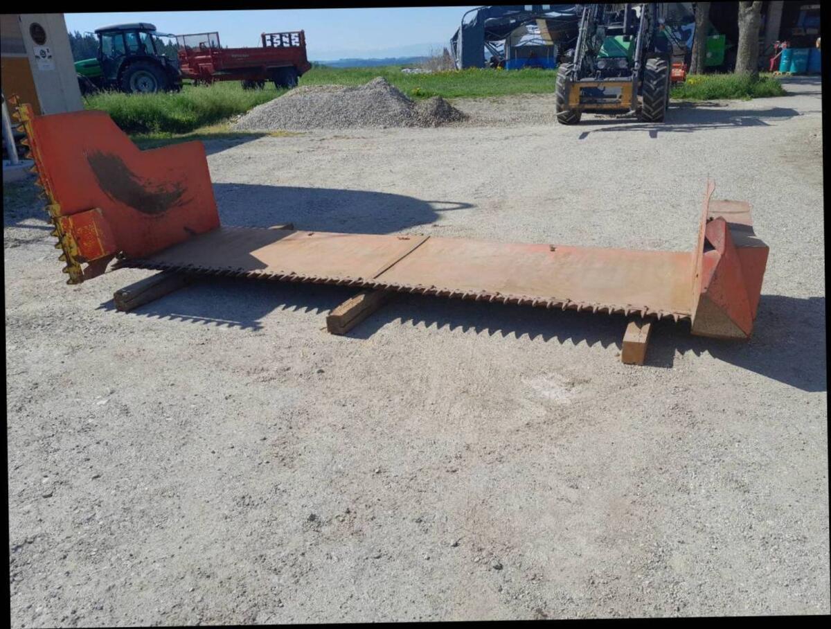 Rapsschneidwerk für Deutz-Fahr Mähdrescher 2