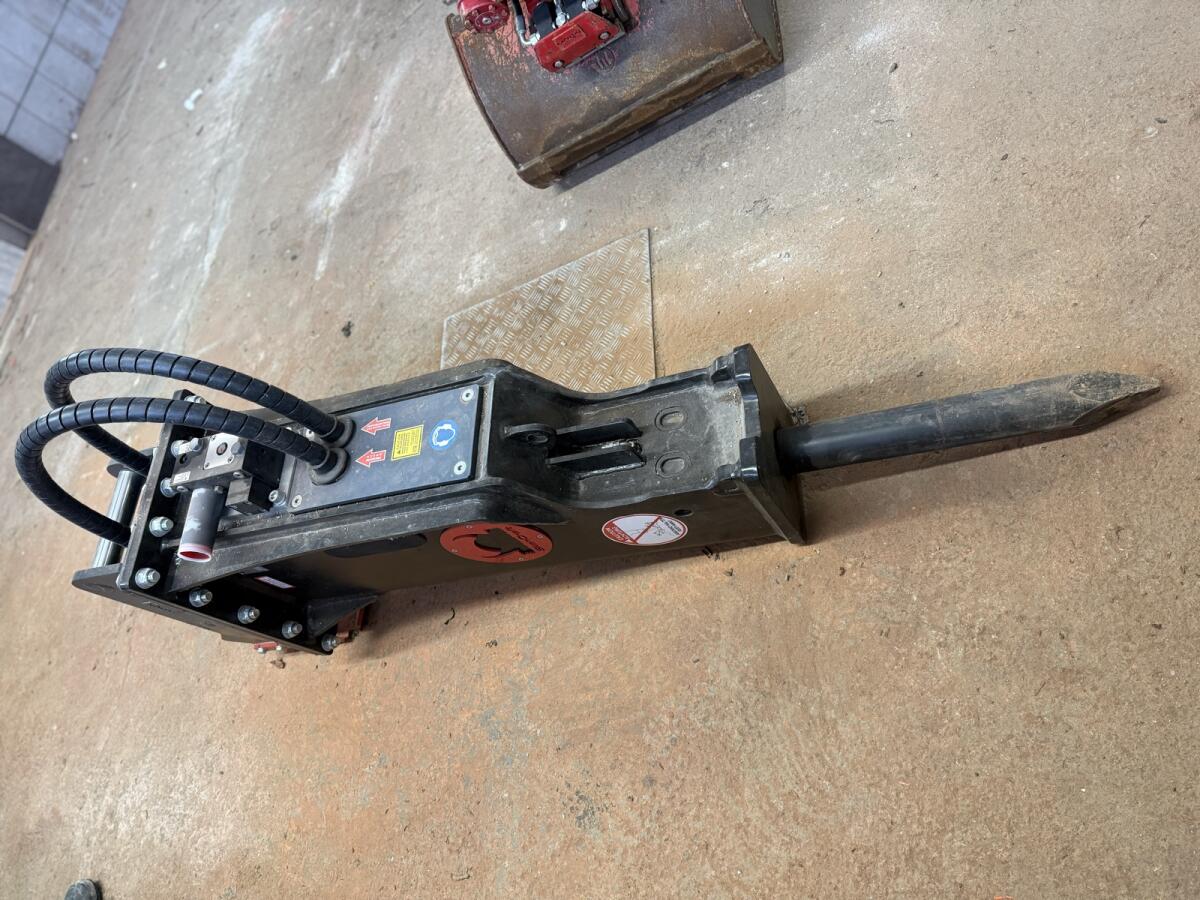 GEEL- Baggerzubehör TB290 2