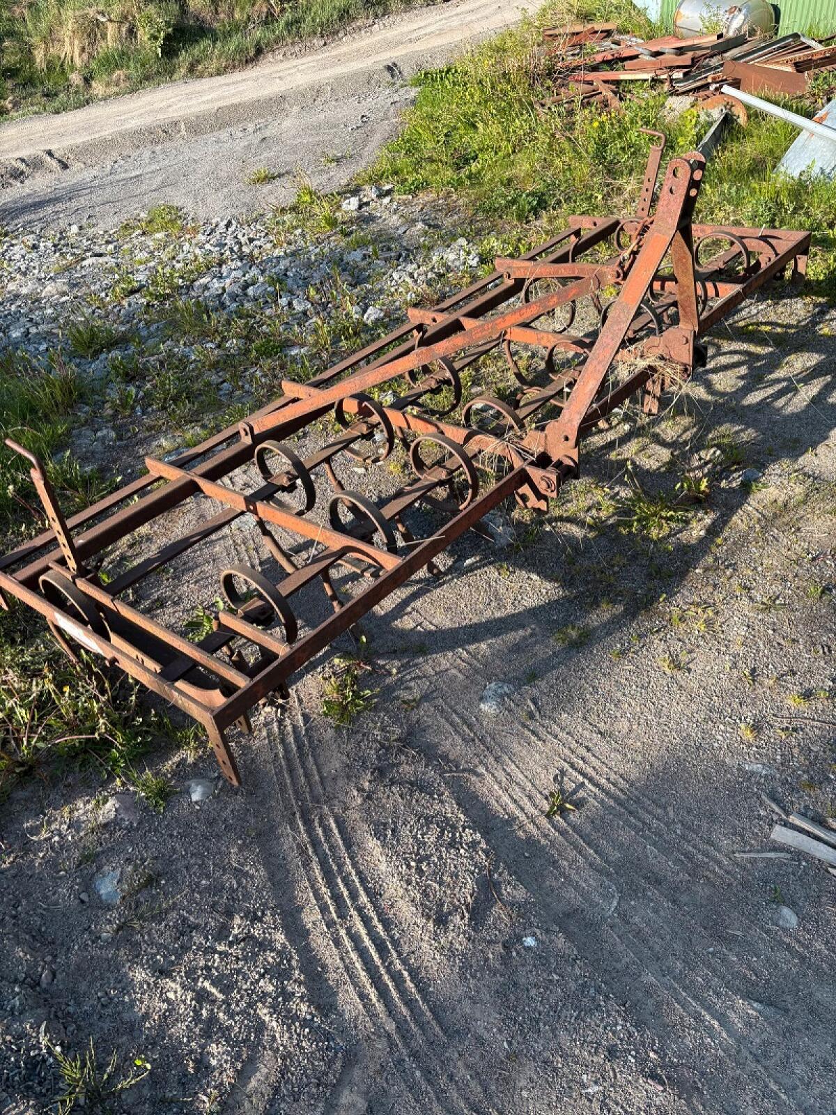 Egge mit 14 Zinken 3