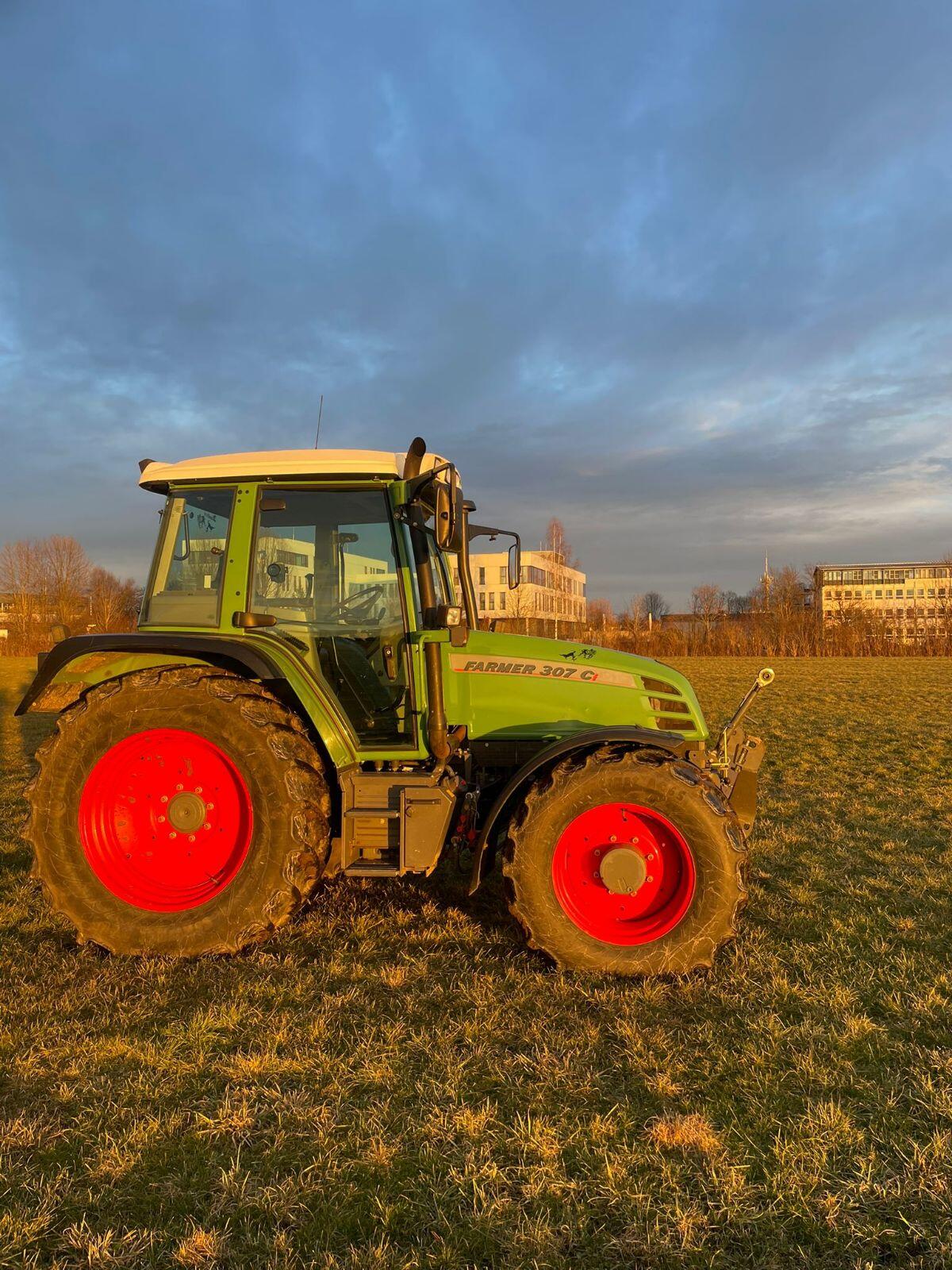 Fendt Farmer 307Ci 3