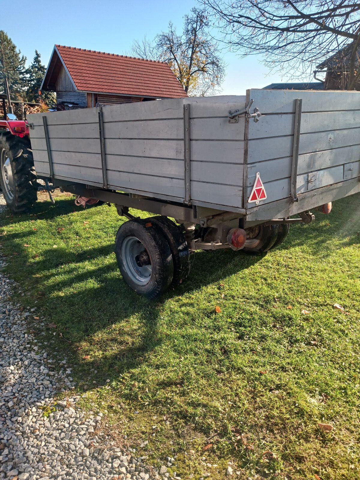 Traktoranhänger Kipper 2