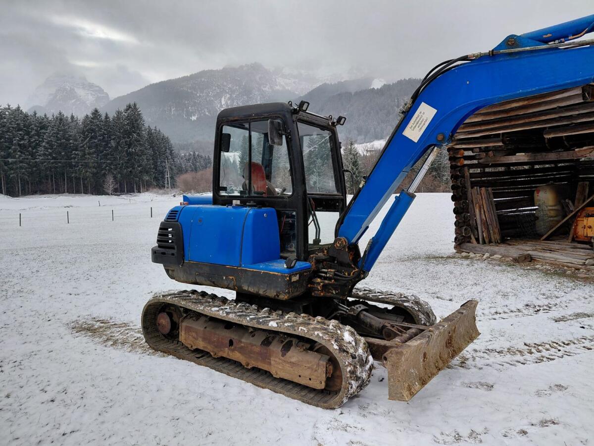 Case 5 t Minibagger 3