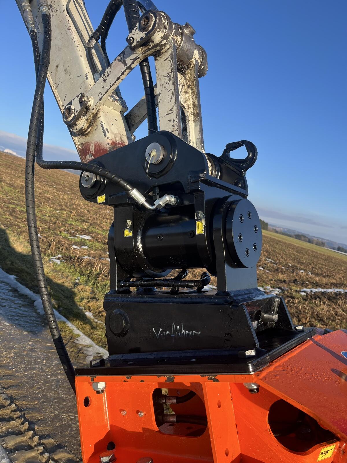 Powertilt mit hydr. MS03-Schnellwechsler 3