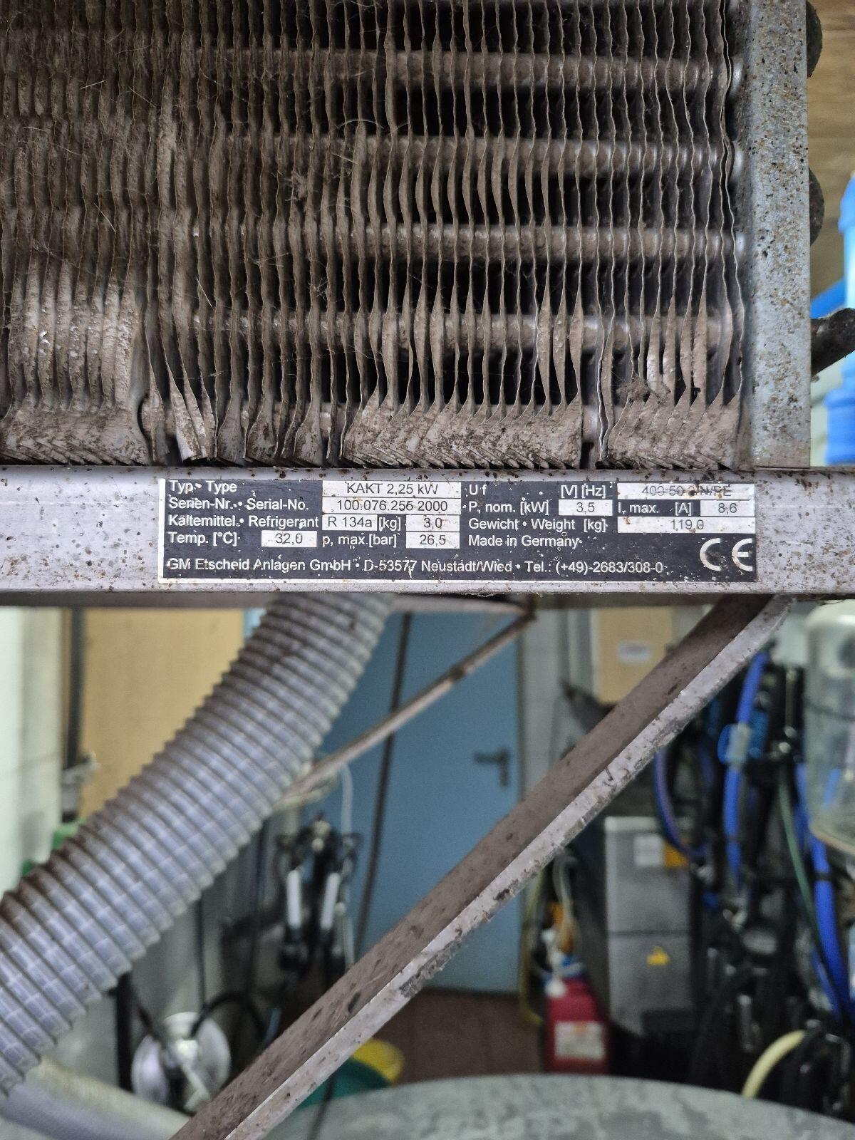 Etscheid Milchtank 1.050 l mit Reinigung 3